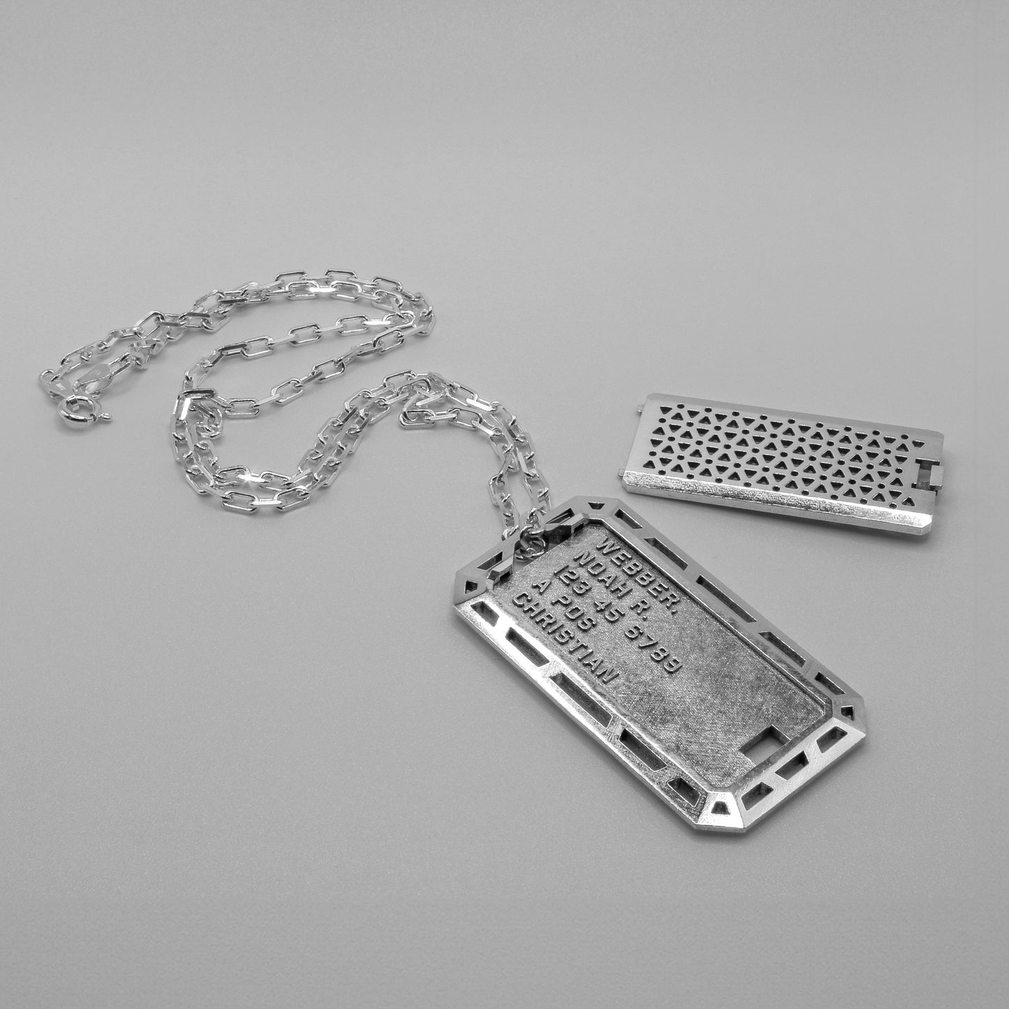 ISOGRID DOG TAG PENDANT + COVER