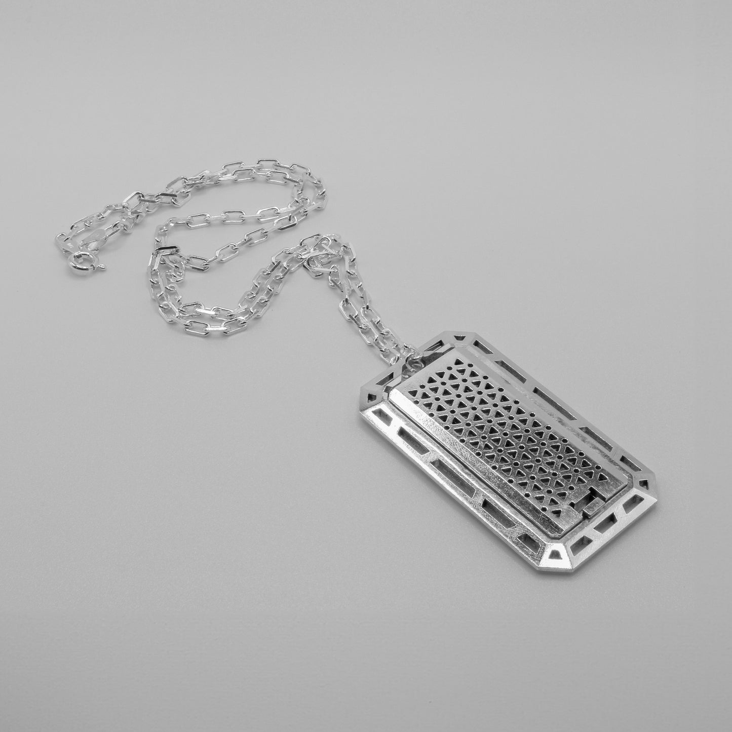 ISOGRID DOG TAG PENDANT + COVER