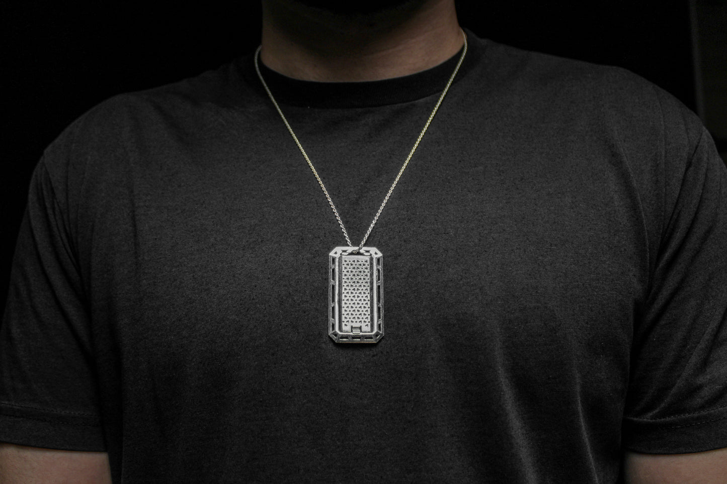 ISOGRID DOG TAG PENDANT + COVER