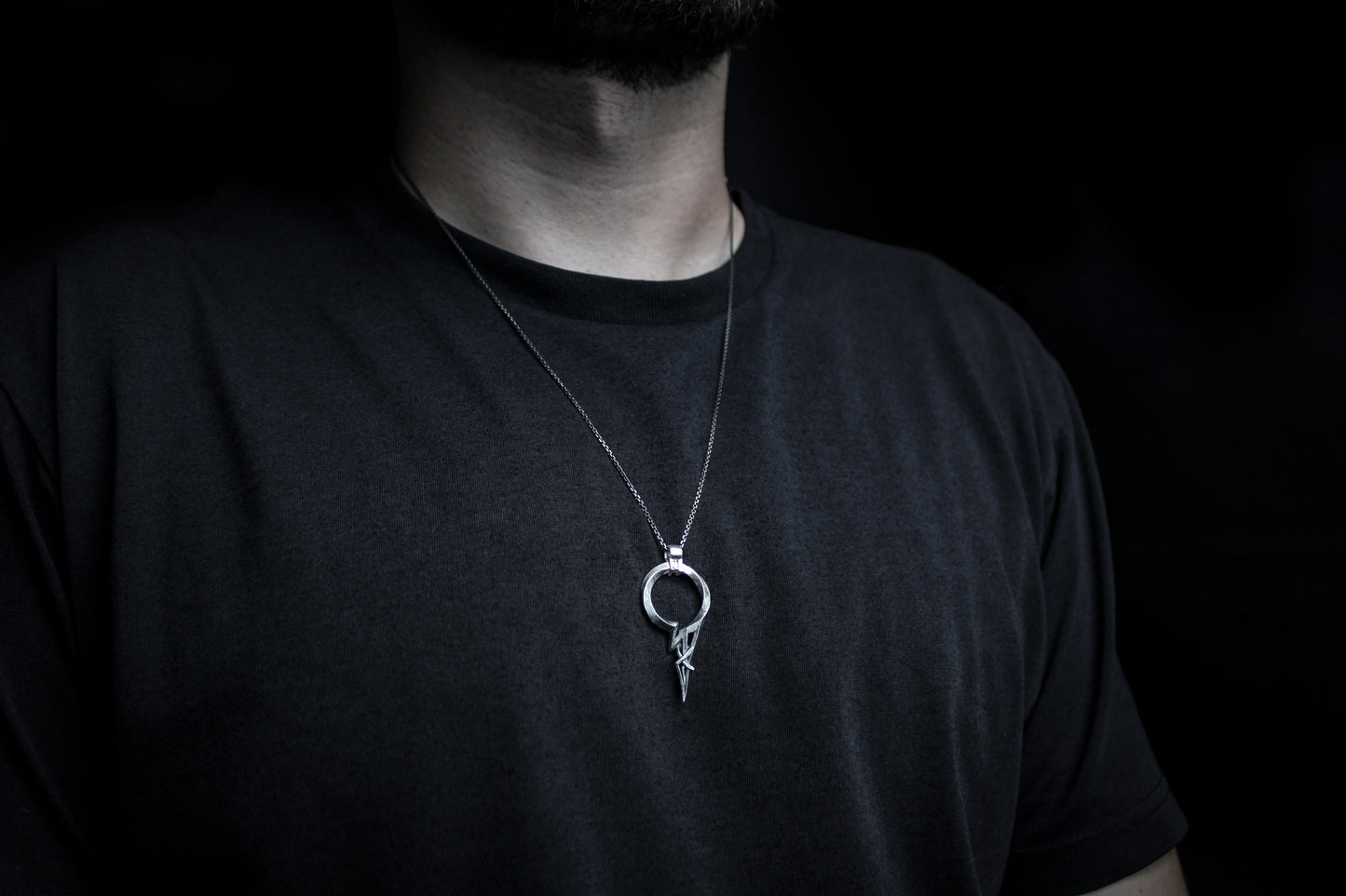 [POLISHED] INVERSE GAIN PENDANT